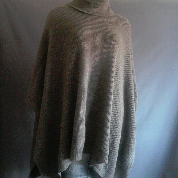 Halogen Gray Wool Cashmere Waffle Knit Turtleneck Pancho One Size - Picture 1 of 7